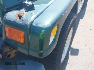 2000 Jeep Wrangler Sahara с VIN 1J4FA59S0YP748057, выставлен на аукционе IAAI как лот 42420342 с пробегом 195 963 миль миль и . История ставок и продаж доступна на DreamBid. Изображение 12.