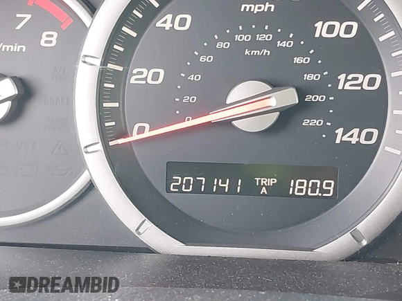 2008 Honda Pilot EX-L with VIN 5FNYF18508B015960, listed as a IAAI auction lot 41511626 with 207,141 mi miles. Bid and sale history available at carsss.com. Image 15.