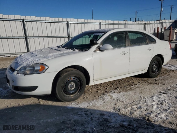 2014 Chevrolet Impala Limited Police Police with VIN 2G1WD5E38E1167659, listed as a Copart auction lot 81203374 with 113,921 mi miles and Clean Title. Bid and sale history available at carsss.com. Image 1.