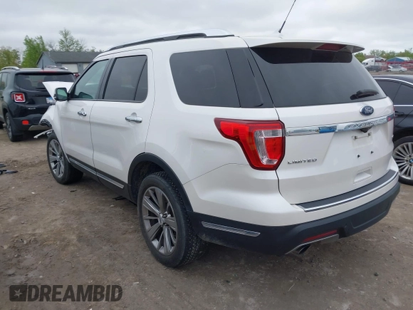 2018 Ford Explorer Limited с VIN 1FM5K8FHXJGB98294, выставлен на аукционе IAAI как лот 42207248 с пробегом Не указан миль и . История ставок и продаж доступна на DreamBid. Изображение 3.