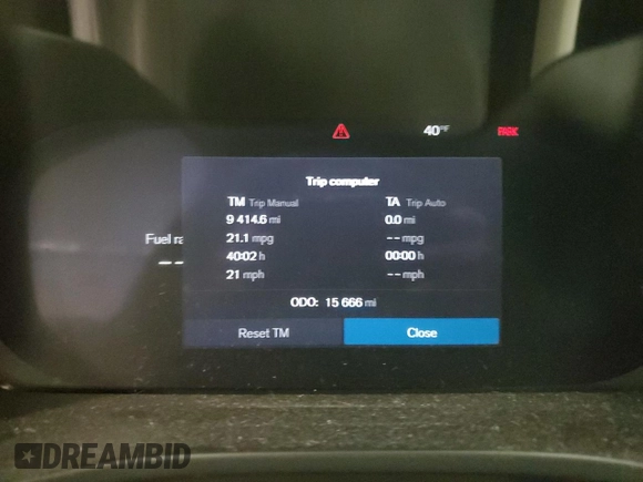 2023 Volvo XC40 Plus Dark Theme with VIN YV4L12UW2P2024297, listed as a Copart auction lot 44742735 with 15,666 mi miles and Salvage title. Bid and sale history available at DreamBid. Image 9.