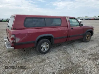 1996 Dodge Dakota z VIN 1B7FL26X0TS581123, wystawiony jako Copart lot #55069395 z przebiegiem 133 707 mil mil oraz Szkoda całkowita • Salvage title. Historia ofert i sprzedaży dostępna na DreamBid. Obrazek 3.