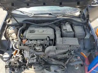 2010 Volkswagen GTI с VIN WVWED7AJ6AW282444, выставлен на аукционе Copart как лот 56094364 с пробегом 85 223 миль миль и Списание • Salvage title. История ставок и продаж доступна на DreamBid. Изображение 11.