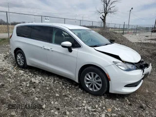 2017 Chrysler Pacifica Touring with VIN 2C4RC1DG5HR518845, listed as a Copart auction lot 51566695 with 100,214 mi miles and Salvage Title. Bid and sale history available at DreamBid. Image 4.