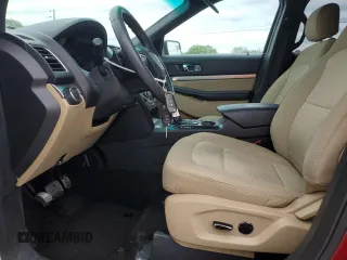 2017 Ford Explorer z VIN 1FM5K7B85HGA98369, wystawiony jako Copart lot #55764715 z przebiegiem 121 577 mil mil oraz Szkoda całkowita • Salvage title. Historia ofert i sprzedaży dostępna na DreamBid. Obrazek 7.