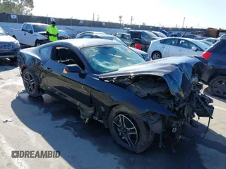 2017 Ford Mustang V6 with VIN 1FA6P8AM0H5330635, listed as a IAAI auction lot 41825651 with Not Provided miles and . Bid and sale history available at carsss.com. Image 1.