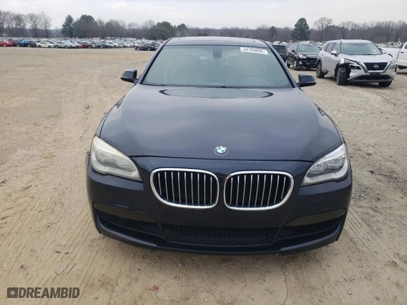 2013 BMW 7 Series 740Li with VIN WBAYE4C52DD136774, listed as a Copart auction lot 44769695 with 199,964 mi miles and Clean Title. Bid and sale history available at carsss.com. Image 5.