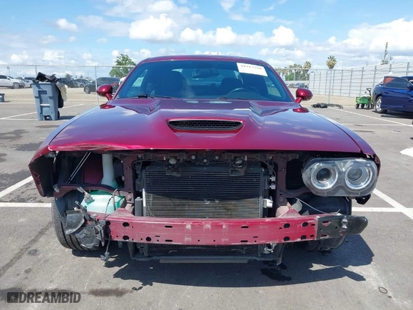 2019 Dodge Challenger GT with VIN 2C3CDZJG9KH727643, listed as a IAAI auction lot 41913298 with 65,686 mi miles. Bid and sale history available at carsss.com. Image 13.