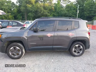 2018 Jeep Renegade Sport with VIN ZACCJBAB4JPH46467, listed as a IAAI auction lot 42590631 with 77,645 mi miles and . Bid and sale history available at DreamBid. Image 13.