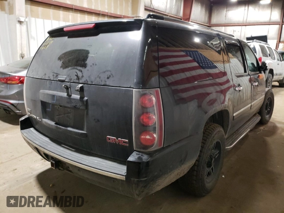 2012 GMC Yukon XL Denali with VIN 1GKS2MEFXCR319109, listed as a Copart auction lot 77485124 with Not Provided miles and Salvage Title. Bid and sale history available at carsss.com. Image 3.