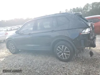 2021 Volkswagen Tiguan S with VIN 3VV1B7AX5MM044258, listed as a Copart auction lot 83335654 with 26,038 mi miles and Salvage Title. Bid and sale history available at carsss.com. Image 2.