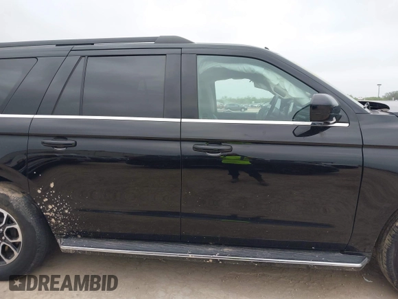 2022 Ford Expedition Max XLT с VIN 1FMJK1HTXNEA66466, выставлен на аукционе IAAI как лот 41933676 с пробегом 78 556 миль миль и . История ставок и продаж доступна на DreamBid. Изображение 14.