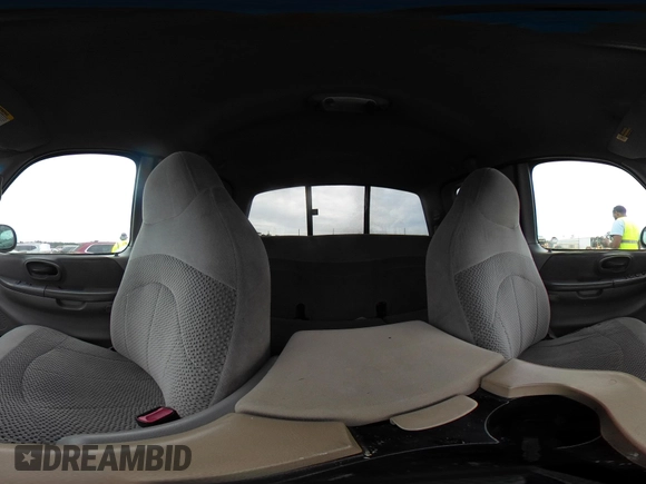 2000 Ford F-150 XL with VIN 1FTRX07W9YKB27455, listed as a IAAI auction lot 42197973 with 211,160 mi miles and . Bid and sale history available at DreamBid. Image 18.