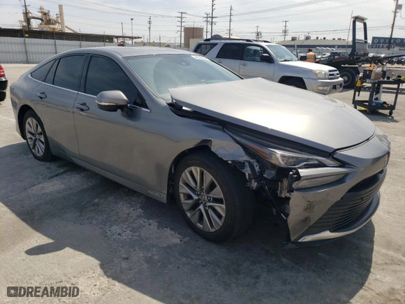 2023 Toyota Mirai XLE with VIN JTDAAAAA0PA007663, listed as a Copart auction lot 48335094 with 33,317 mi miles. Bid and sale history available at carsss.com. Image 4.