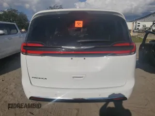 2021 Chrysler Pacifica Touring with VIN 2C4RC1FG1MR510121, listed as a Copart auction lot 78366954 with 34,296 mi miles and Salvage title. Bid and sale history available at DreamBid. Image 6.