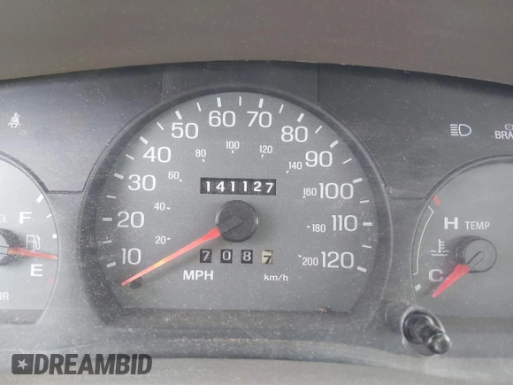 2002 Mercury Grand Marquis LS Premium с VIN 2MEFM75WX2X659825, выставлен на аукционе IAAI как лот 41718654 с пробегом 141 127 миль миль и . История ставок и продаж доступна на DreamBid. Изображение 7.