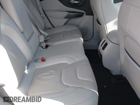 2020 Jeep Cherokee Limited z VIN 1C4PJLDB4LD595411, wystawiony jako IAAI lot #42036551 z przebiegiem 65 087 mil mil oraz . Historia ofert i sprzedaży dostępna na DreamBid. Obrazek 8.