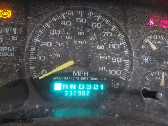 1999 Chevrolet Silverado 1500 LT with VIN 1GCEK19T1XE195509, listed as a IAAI auction lot 41994270 with 322,982 mi miles. Bid and sale history available at carsss.com. Image 7.