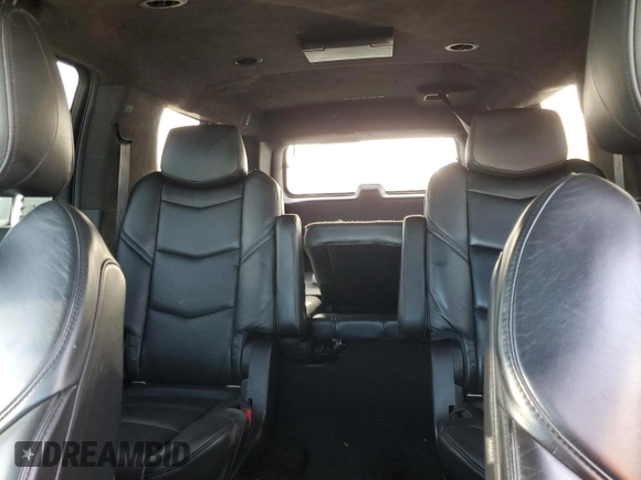 2015 Cadillac Escalade z VIN 1GYS3UKJ6FR702979, wystawiony jako Copart lot #47645315 z przebiegiem 80 531 mil mil oraz Szkoda całkowita • Salvage title. Historia ofert i sprzedaży dostępna na DreamBid. Obrazek 10.