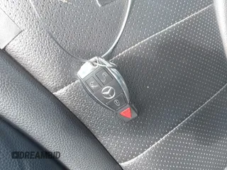 2018 Mercedes-Benz C 300 с VIN WDDWF4JB3JR403019, выставлен на аукционе IAAI как лот 42660482 с пробегом 96 374 миль миль и . История ставок и продаж доступна на DreamBid. Изображение 11.