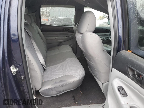 2013 Toyota Tacoma with VIN 3TMLU4EN4DM115071, listed as a Copart auction lot 45423005 with 130,792 mi miles and Salvage Title. Bid and sale history available at DreamBid. Image 10.