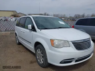 2014 Chrysler Town & Country Touring with VIN 2C4RC1BG4ER404320, listed as a IAAI auction lot 42075325 with 233,018 mi miles. Bid and sale history available at carsss.com. Image 1.