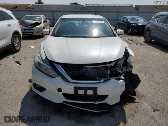 2017 Nissan Altima SL with VIN 1N4AL3AP0HC279040, listed as a Copart auction lot 59194725 with 139,401 mi miles and Salvage title. Bid and sale history available at DreamBid. Image 5.
