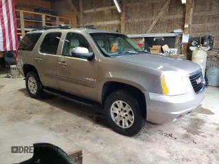 2007 GMC Yukon SLT with VIN 1GKFK13007R374138, listed as a Copart auction lot 53210325 with 230,378 mi miles and Clean Title. Bid and sale history available at carsss.com. Image 4.