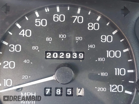 1999 Ford Escort LX with VIN 1FAFP10P1XW236632, listed as a IAAI auction lot 42325892 with 202,939 mi miles and . Bid and sale history available at DreamBid. Image 15.