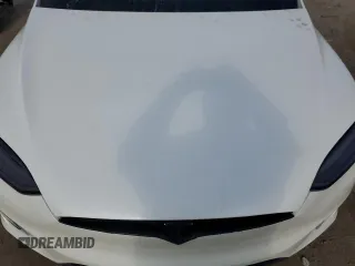 2021 Tesla Model X Long Range Plus with VIN 5YJXCBE22MF311576, listed as a Copart auction lot 53541595 with 83,137 mi miles and Salvage Title. Bid and sale history available at carsss.com. Image 11.