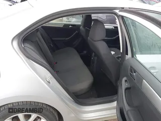 2015 Volkswagen Jetta Sedan 1.8T SE with VIN 3VWD17AJ0FM309503, listed as a IAAI auction lot 42127051 with 223,725 mi miles. Bid and sale history available at carsss.com. Image 8.