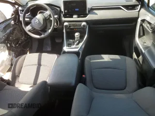 2023 Toyota RAV4 LE z VIN 2T3H1RFVXPW269278, wystawiony jako Copart lot #51942475 z przebiegiem 31 917 mil mil oraz Szkoda całkowita • Salvage title. Historia ofert i sprzedaży dostępna na DreamBid. Obrazek 8.