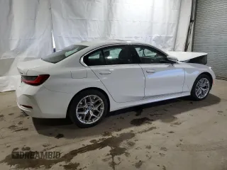 2025 BMW 3 Series 330i xDrive with VIN 3MW89CW02S8F00975, listed as a Copart auction lot 89027935 with 3,667 mi miles and Salvage Title. Bid and sale history available at carsss.com. Image 3.