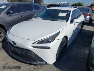 2021 Toyota Mirai XLE with VIN JTDAAAAA1MA002600, listed as a IAAI auction lot 41827164 with 31,602 mi miles. Bid and sale history available at carsss.com. Image 19.