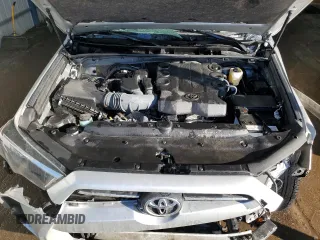 2024 Toyota 4Runner SR5 with VIN JTEEU5JR1R5313865, listed as a Copart auction lot 42322245 with 14,672 mi miles and Salvage title. Bid and sale history available at DreamBid. Image 12.