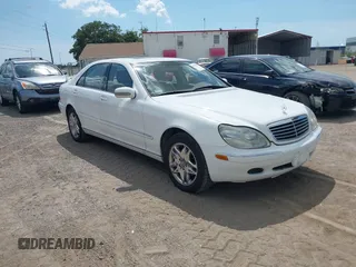 2000 Mercedes-Benz S 320/430/500 with VIN WDBNG70J8YA068988, listed as a IAAI auction lot 42588092 with 181,735 mi miles and . Bid and sale history available at DreamBid. Image 1.