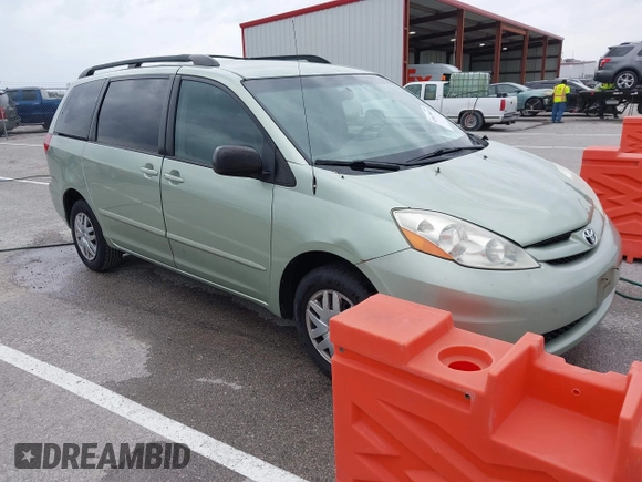 2007 Toyota Sienna CE with VIN 5TDZK23C27S063188, listed as a IAAI auction lot 41947069 with 186,542 mi miles. Bid and sale history available at carsss.com. Image 1.