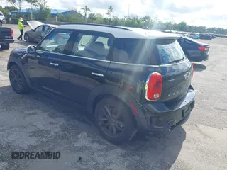 2013 MINI Countryman S z VIN WMWZC3C5XDWP24270, wystawiony jako IAAI lot #42232550 z przebiegiem 95 512 mil mil oraz . Historia ofert i sprzedaży dostępna na DreamBid. Obrazek 3.