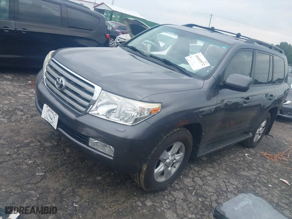 2011 Toyota Land Cruiser with VIN JTMHY7AJ9B4007410, listed as a IAAI auction lot 40460972 with 175,901 mi miles. Bid and sale history available at carsss.com. Image 2.