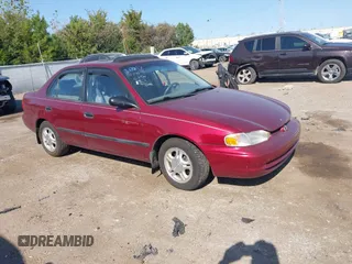 1999 Chevrolet Prizm z VIN 1Y1SK5488XZ431705, wystawiony jako IAAI lot #40550349 z przebiegiem 100 554 mil mil oraz . Historia ofert i sprzedaży dostępna na DreamBid. Obrazek 1.