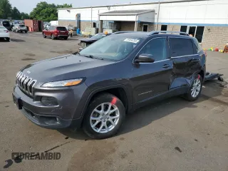 2017 Jeep Cherokee Latitude с VIN 1C4PJMCS9HW657615, выставлен на аукционе Copart как лот 59464265 с пробегом 65 801 миль миль и Списание • Salvage title. История ставок и продаж доступна на DreamBid. Изображение 1.