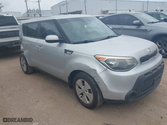 2014 Kia Soul with VIN KNDJN2A27E7723649, listed as a IAAI auction lot 42047517 with 183,092 mi miles. Bid and sale history available at carsss.com. Image 1.