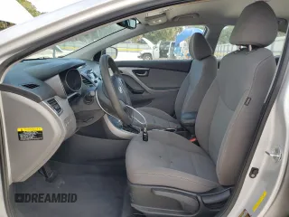 2016 Hyundai Elantra SE с VIN KMHDH4AE9GU483661, выставлен на аукционе Copart как лот 57785235 с пробегом 71 019 миль миль и Списание • Salvage title. История ставок и продаж доступна на DreamBid. Изображение 7.