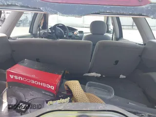 2003 Ford Focus SE Fleet с VIN 1FAFP36363W142000, выставлен на аукционе IAAI как лот 39992234 с пробегом 317 957 миль миль и . История ставок и продаж доступна на DreamBid. Изображение 8.