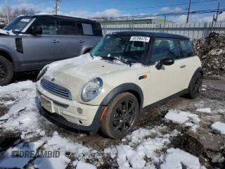 2002 MINI Hardtop with VIN WMWRC334X2TC38342, listed as a Copart auction lot 45706475 with 107,735 mi miles and Salvage Title. Bid and sale history available at DreamBid. Image 1.