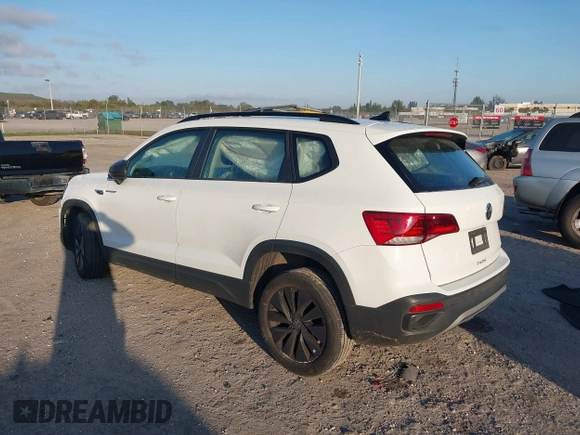 2023 Volkswagen Taos S z VIN 3VVDX7B23PM350624, wystawiony jako IAAI lot #41510156 z przebiegiem 34 203 mil mil oraz . Historia ofert i sprzedaży dostępna na DreamBid. Obrazek 3.