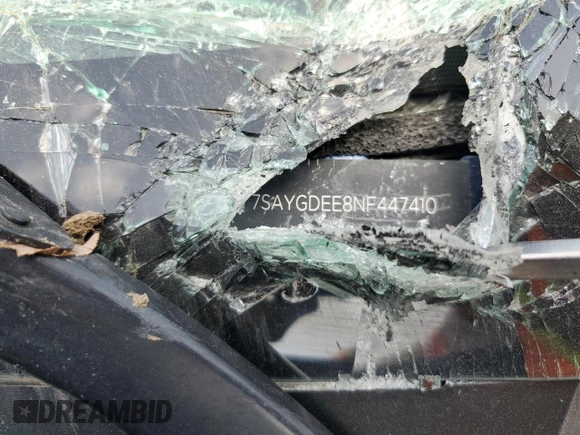 2022 Tesla Model Y Long Range z VIN 7SAYGDEE8NF447410, wystawiony jako Copart lot #54860765 z przebiegiem Nie podano mil oraz Szkody całkowita. Historia ofert i sprzedaży dostępna na DreamBid. Obrazek 12.