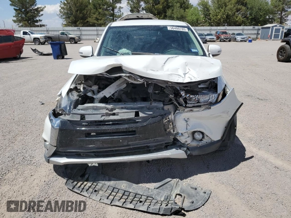 2017 Mitsubishi Outlander SE with VIN JA4AD3A37HZ062774, listed as a Copart auction lot 56400785 with 85,872 mi miles and Salvage title. Bid and sale history available at DreamBid. Image 5.