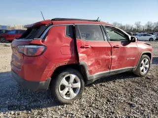 2019 Jeep Compass Altitude with VIN 3C4NJCBB7KT658195, listed as a Copart auction lot 48542205 with 71,134 mi miles and Salvage Title. Bid and sale history available at carsss.com. Image 3.