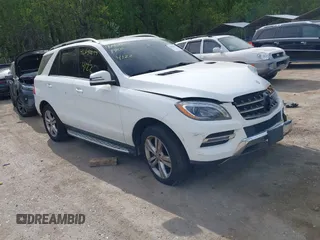 2015 Mercedes-Benz M 350 with VIN 4JGDA5HB2FA445193, listed as a IAAI auction lot 42050017 with 104,517 mi miles and . Bid and sale history available at DreamBid. Image 1.